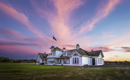 Clubhouse Small