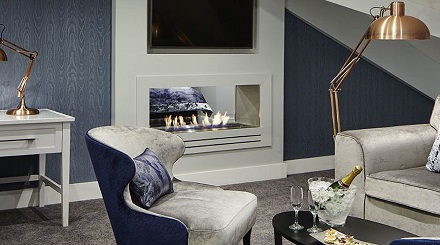 1280 X 500 Slider Loft Deluxe Lounge