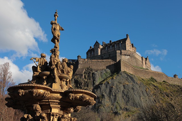 Edinburgh 366272 640