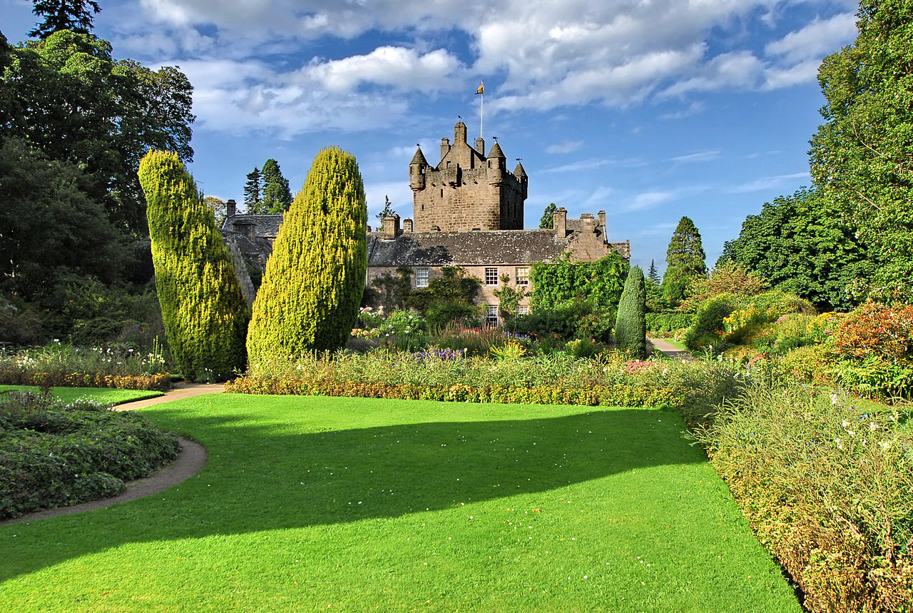 1280Px Cawdor Castle2