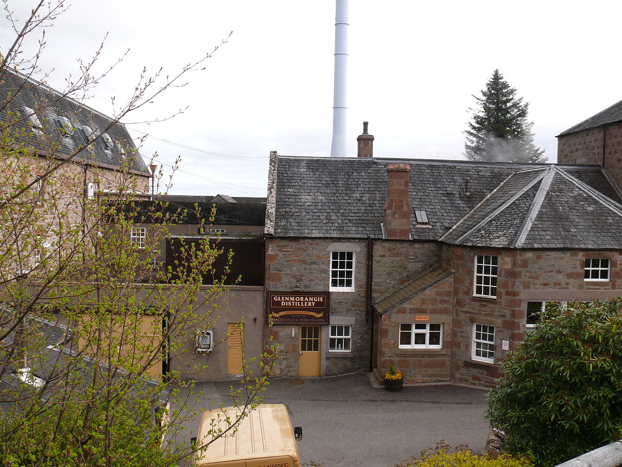1280Px Glenmorangie Distillery