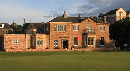 North Berwick 18Th Green Flag Clubhouse Pic 2009