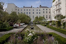 Podthe Merrion Hotel Merrion Gardens